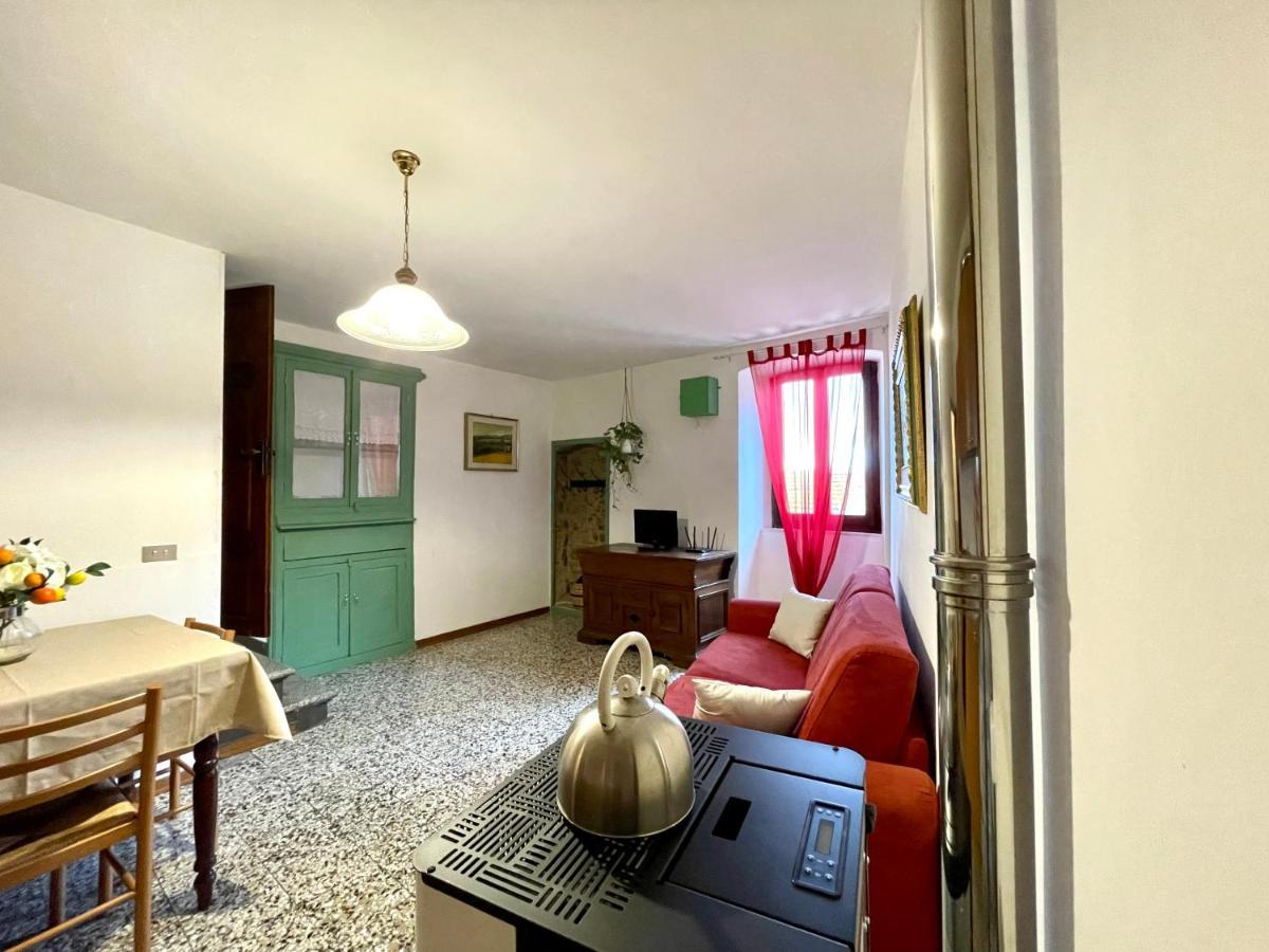 Casa Vacanze La Casa Di Nonna Libia Vicino Saturnia 몬테메라노 외부 사진