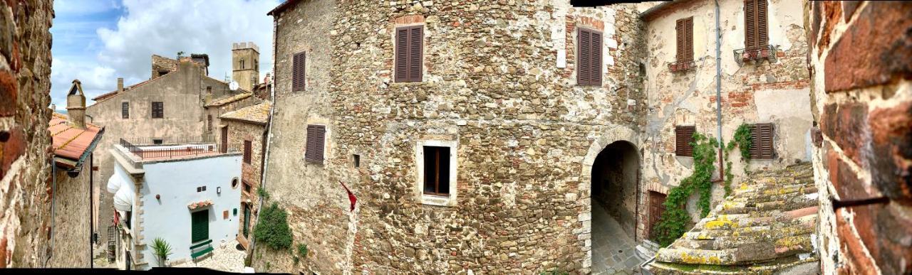 Casa Vacanze La Casa Di Nonna Libia Vicino Saturnia 몬테메라노 외부 사진