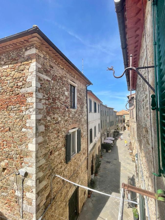 Casa Vacanze La Casa Di Nonna Libia Vicino Saturnia 몬테메라노 외부 사진