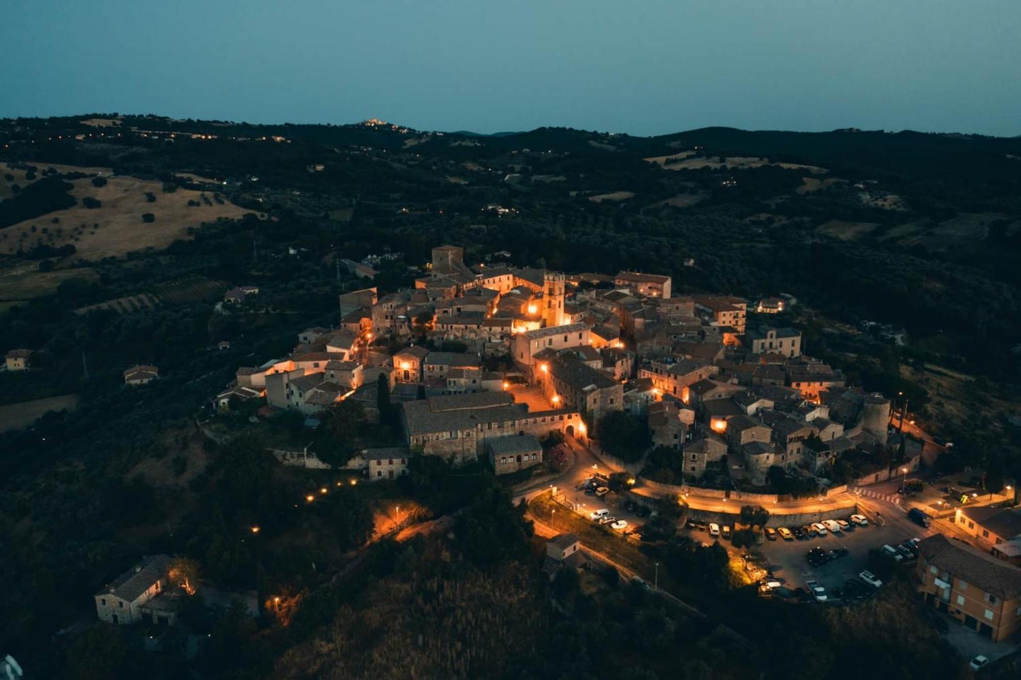 Casa Vacanze La Casa Di Nonna Libia Vicino Saturnia 몬테메라노 외부 사진